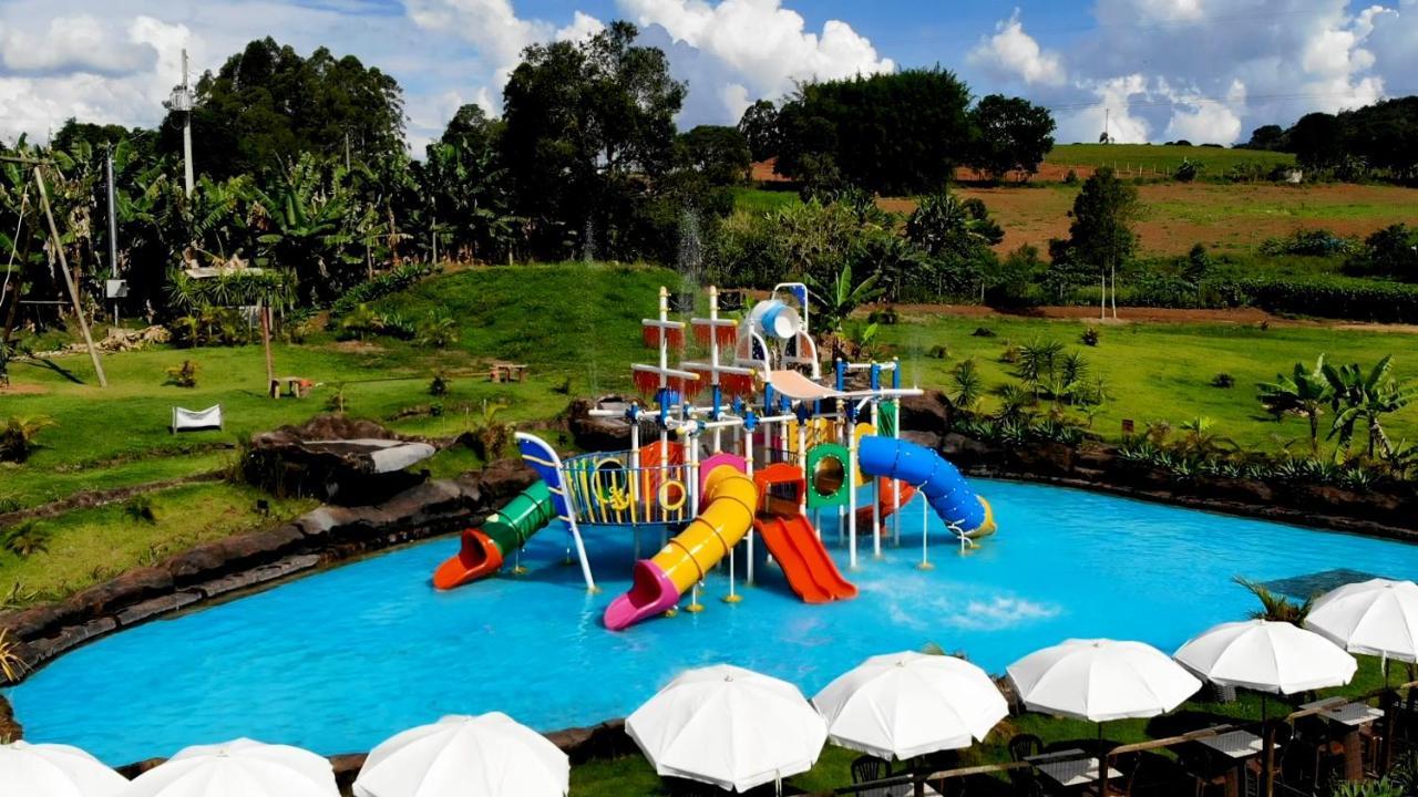Ganso Complexo De Lazer Hotel Lambari  Exterior photo